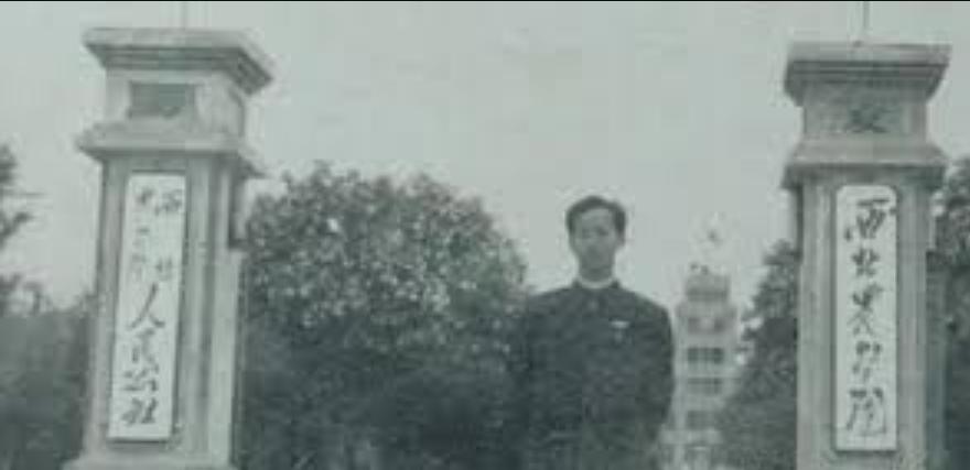 英雄联盟归队档案（守军武器装备如何）